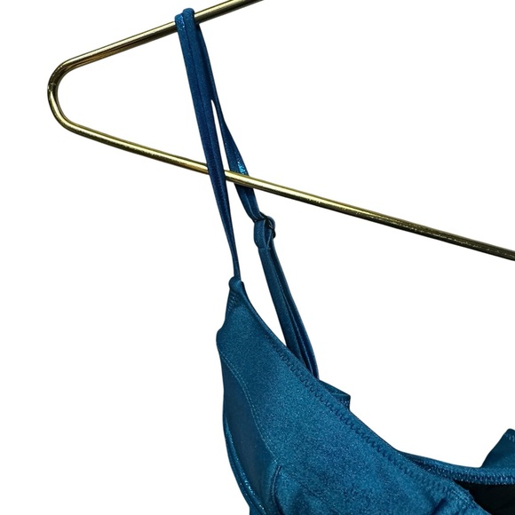 Solid & Striped Moroccan Blue Shimmer Underwire One-Piece Swimsuit Medium - Picture 6 of 16